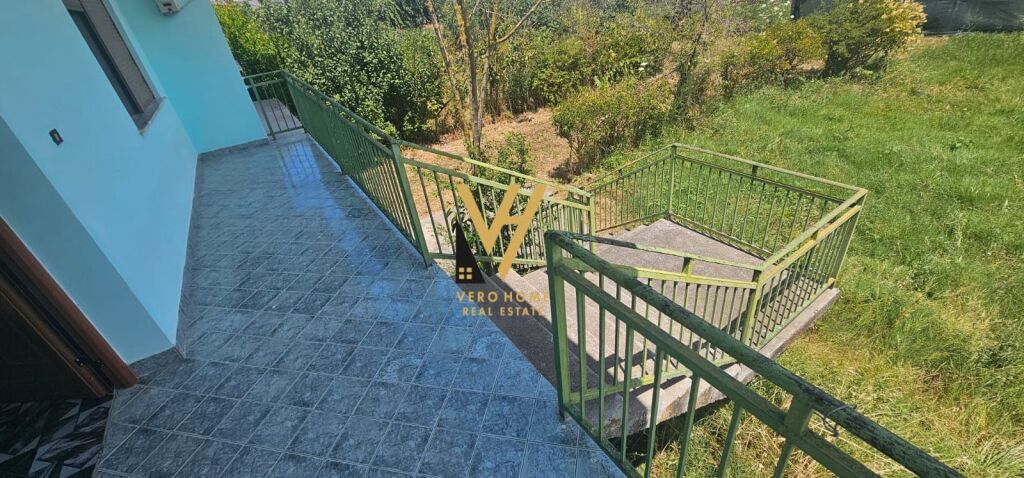 SHITET SHTEPI PRIVATE 2 KATESHE NE KAVAJE 120.000 EURO