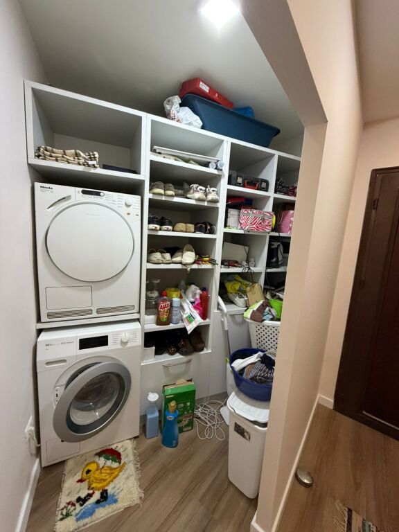 Apartament 3+1+2 per shitje Rruga e Thesarit Fresk !