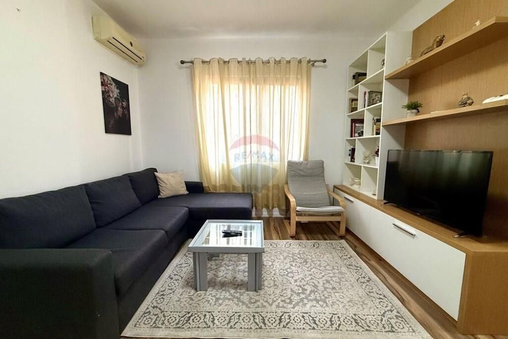 Garsoniere ne shitje, e mobiluar 95'000 euro!