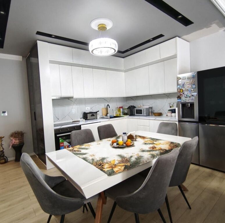 📌 Shitet apartament 3+1+2 | Pranë Kopshtit Zoologjik, Kompleksi Mateo