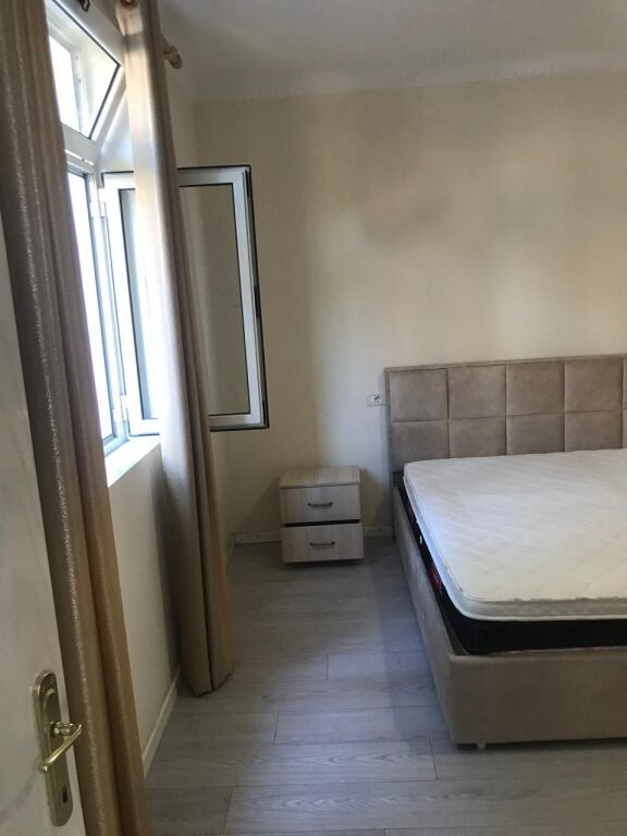 APPARTAMENTO 1+1. 40000 LEKE. EX MERCATO ELETTRICO. COMPLESSO GRAND