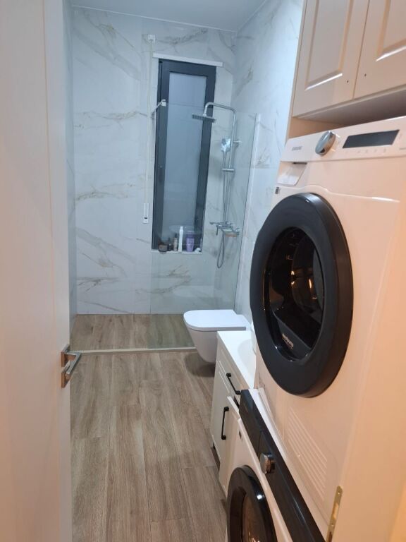 Jepet me qira apartament 2+1+2