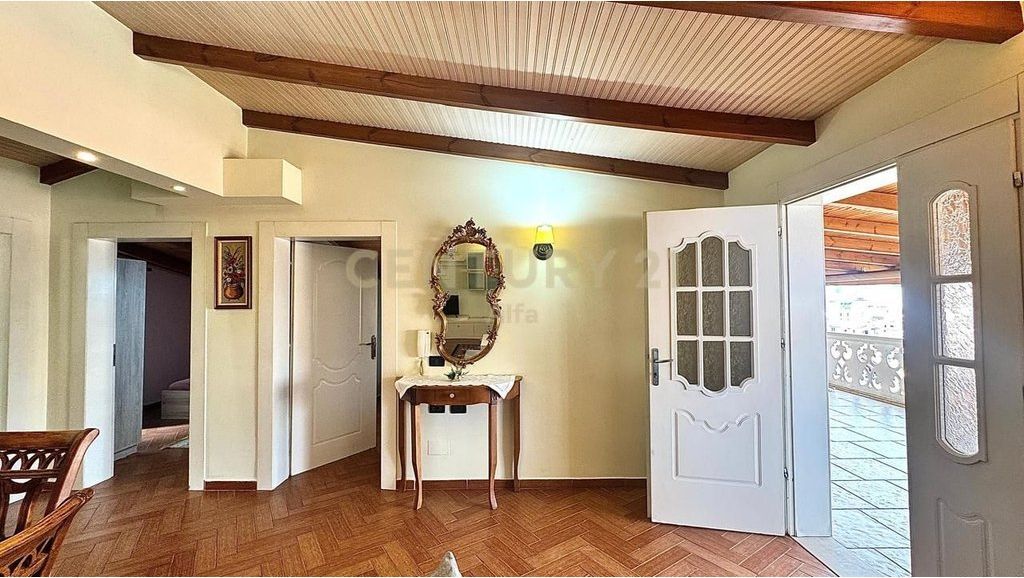 Jepet me qira apartament 3+1+2 tualete tek Vilat Gjermane!