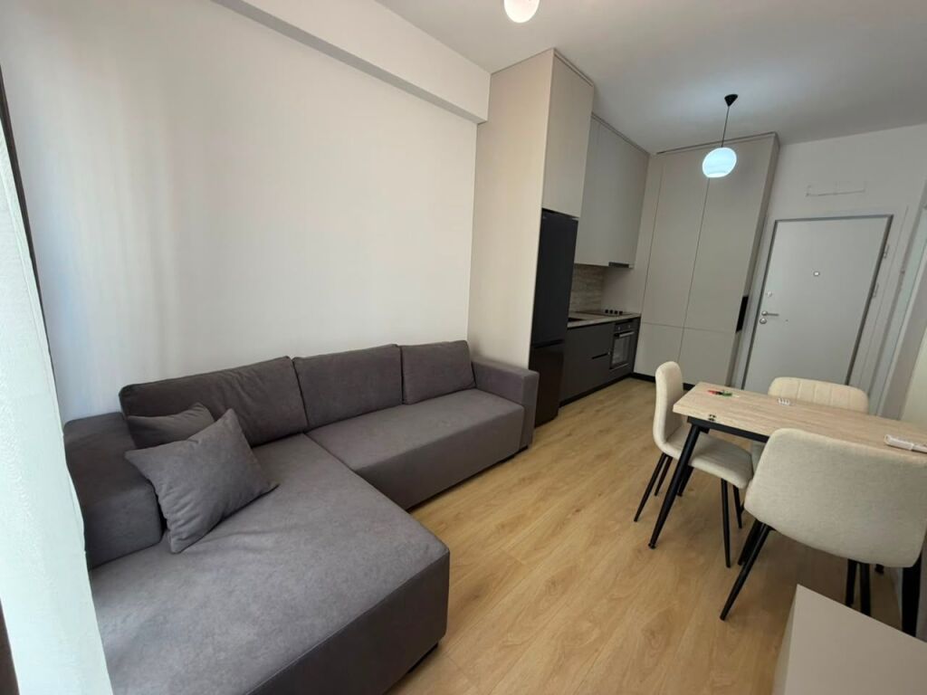 🏡 Jepet me qira apartament 1+1 📍Kompleksi Kadiu