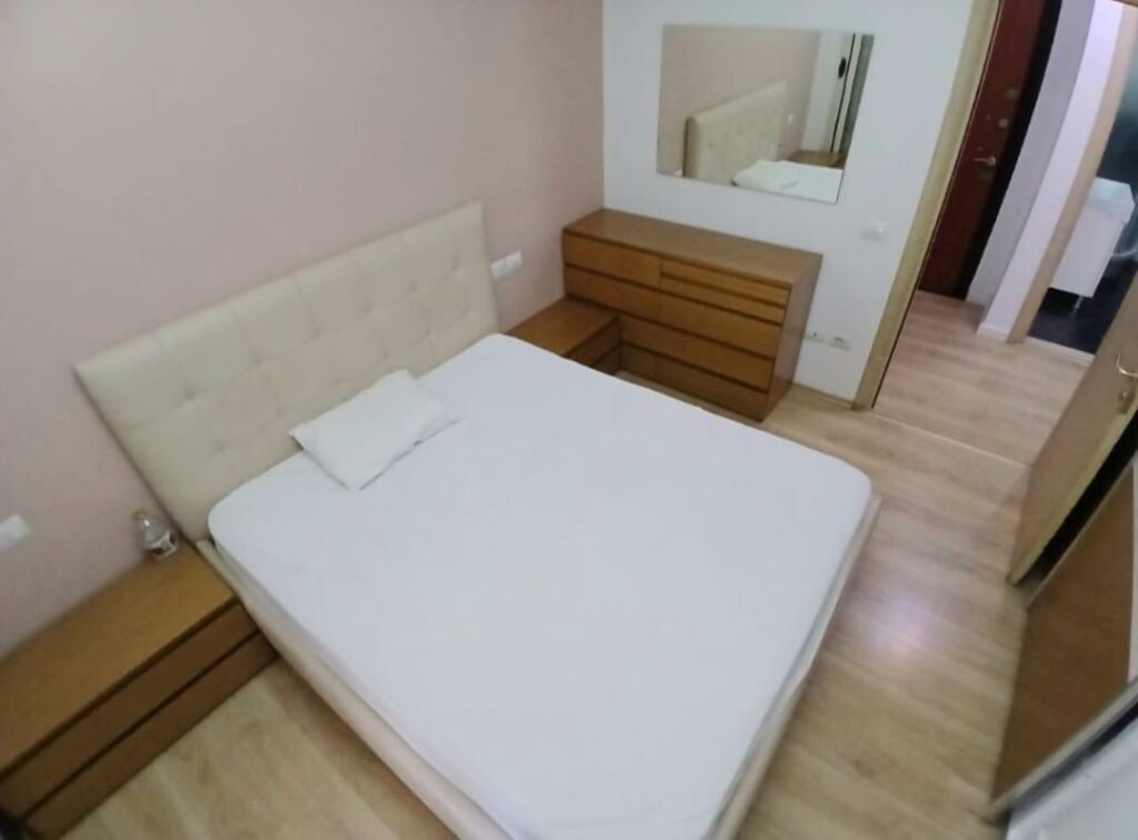 Jepet me qira 2+1 Ali Demi 550 mije leke