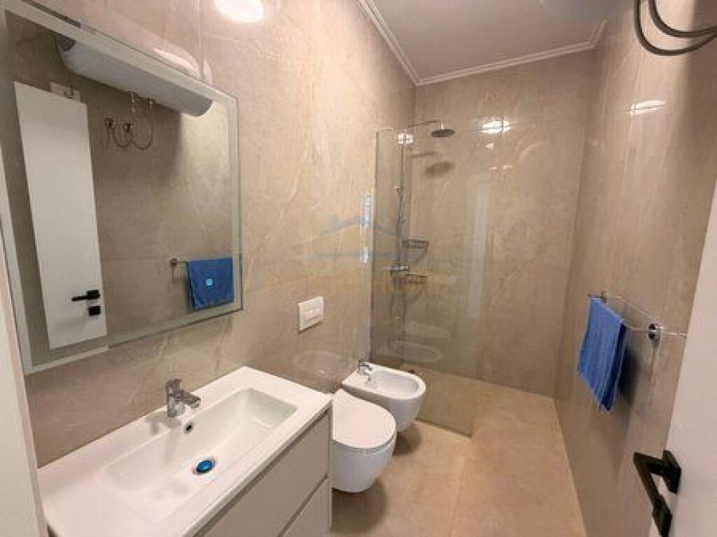 Affitto, Appartamento 2+1+2+ Posto Auto, Altana Luxury Residence, Via Kosovarëve, Tirana.