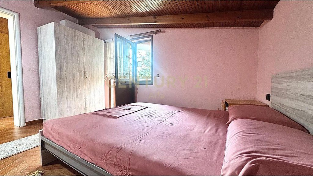 Jepet me qira apartament 3+1+2 tualete tek Vilat Gjermane!