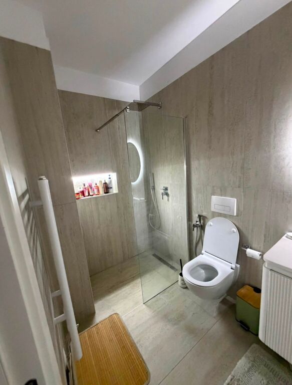 🏡 SHITET APARTAMENT 1+1 – LIQENI I THATË | RRUGA PETI 🌿