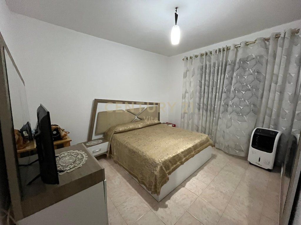 SHTËPI PRIVATE PËR SHITJE NË ZONËN E SHKOZETIT, DURRËS !!!!