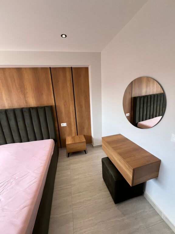 Shitet Apartament 2+1 në Lagjen 17, pranë Ujësjellësit, Durrës