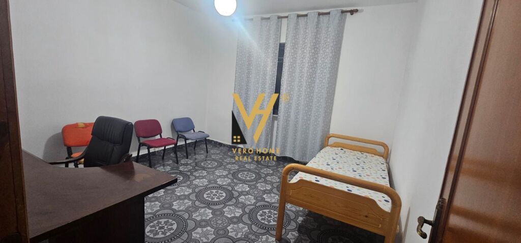 SHITET SHTEPI PRIVATE 2 KATESHE NE KAVAJE 120.000 EURO