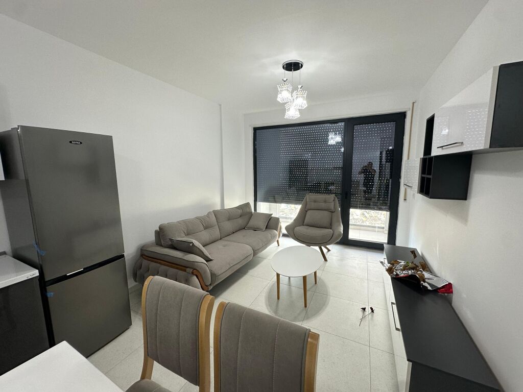 Jepet me Qira Apartament 1+1+parkim  Rezidenca Tirana Akses | Ish Dogana përballë Pati Travel,  çdo gjë e re