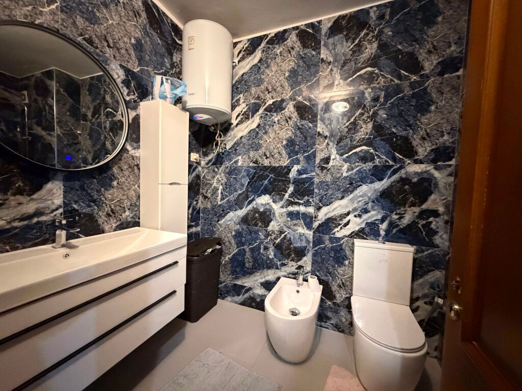 ✨ Shitet Apartament 3+1+2 📍 Rruga e Salës