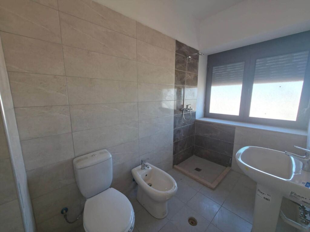 OKAZION!!! SHITET APARTAMENT 3+1+2 PRANE CASA ITALIAS
