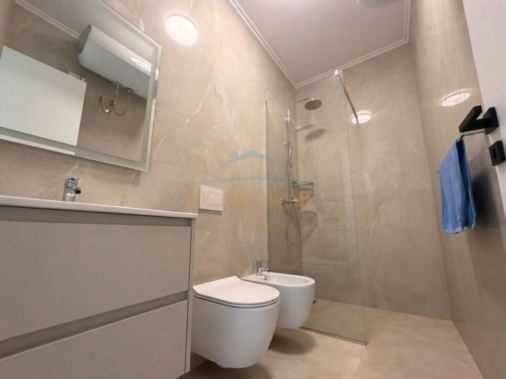 Affitto, Appartamento 2+1+2+ Posto Auto, Altana Luxury Residence, Via Kosovarëve, Tirana.