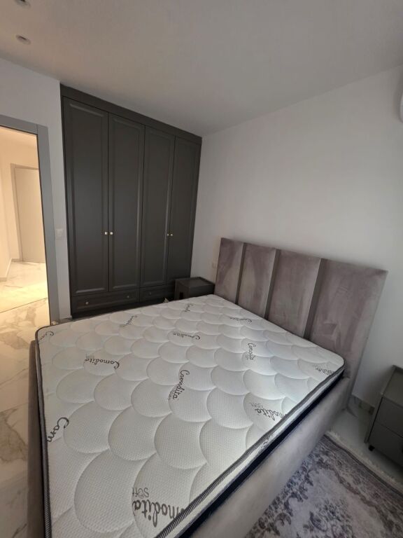 Jepet me qira apartamet 1+1 tek Rruga Dritan Hoxha, Kompleksi Aura