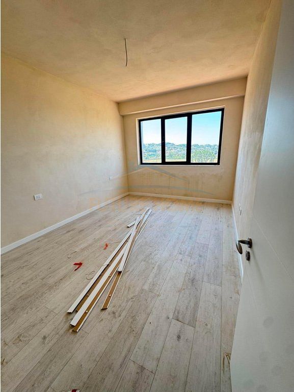Shitet, Apartament 2+1, Urban Gate, Unaza e Re