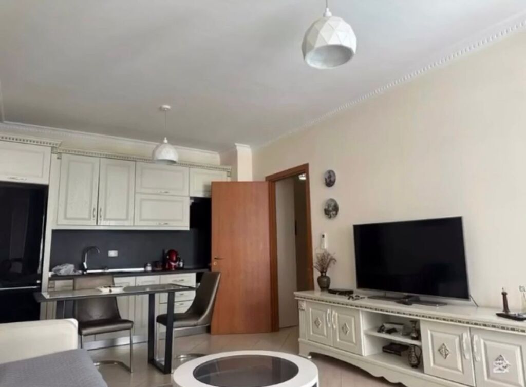 APARTMENT FOR RENT NEAR THE COLD WATER OF VLORE