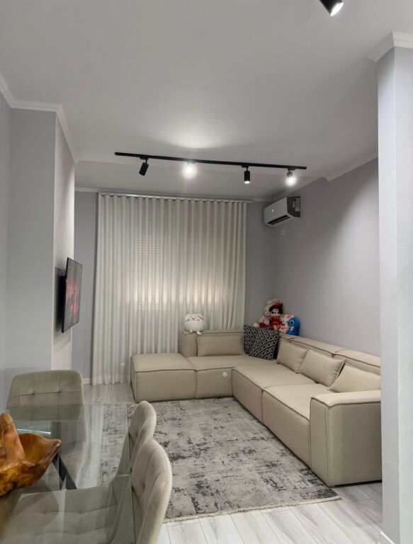 Apartament 1+1 në shitje – Liqeni i Thatë, Rruga Peti