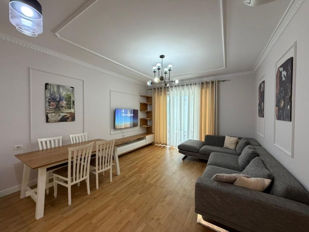 Apartament 3+1+Parking per Shitje tek Kopeshti Zoologjik.