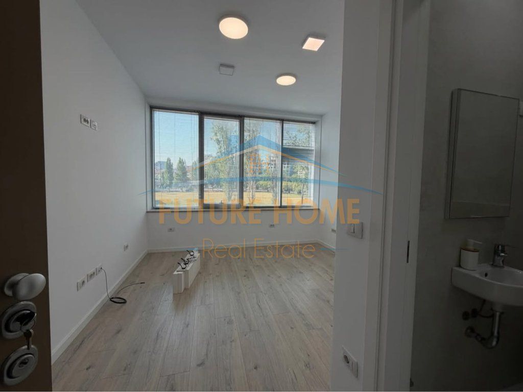 Locale commerciale in affitto PRI71470