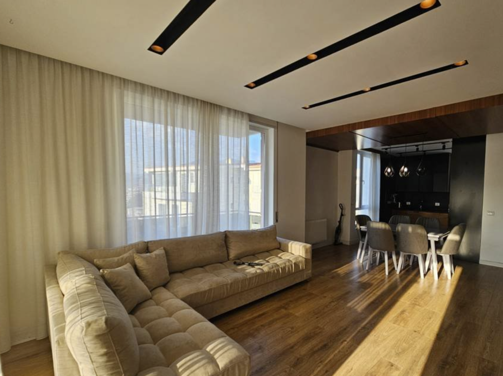 PREMIUM APARTAMENT 3+1+PARKIM PRANE KOPSHTIT BOTANIK