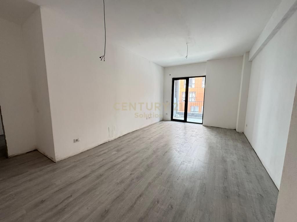 APARTAMENT 2+1+2 TUALETE PER SHITJE PRANE KOMPLEKSIT URBAN GATE 160,000 €