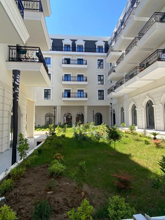 Shitet Apartament 2+1 tek Rezidenca Porta Tirana e Re , Sauk i Vjeter , Sauk .