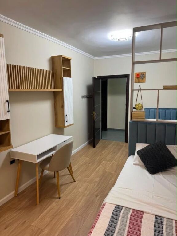 Apartament 2+1 per qera Air Albania !