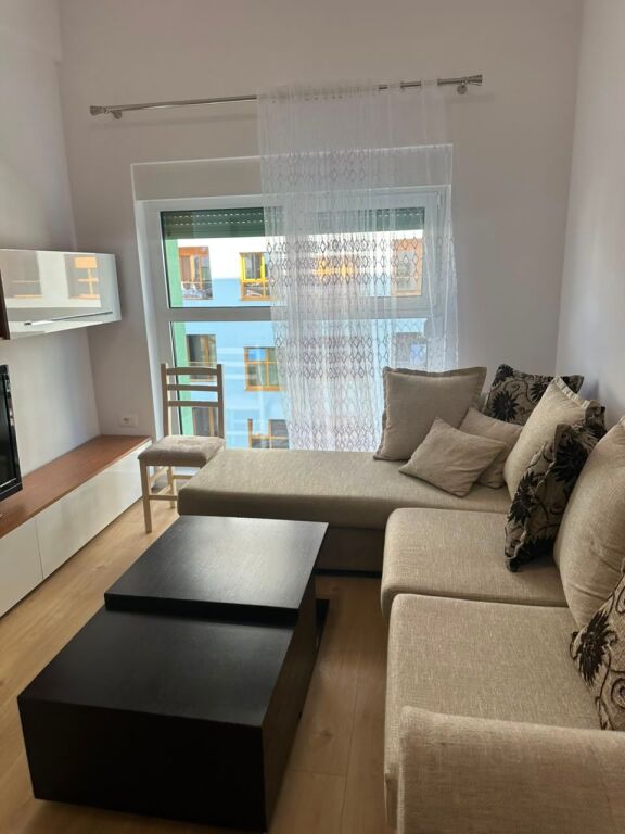 For rent 2+1 apartment at Rezidenca Kadiu, never inhabited before 450 EURO