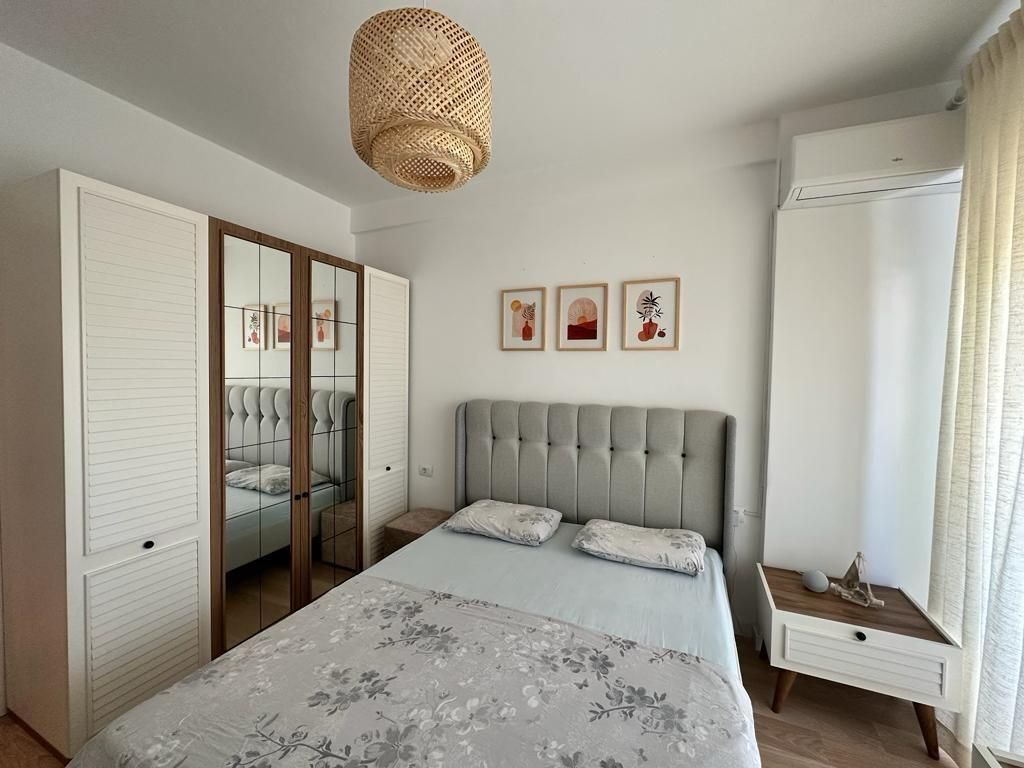 🏡 SHITET APARTAMENT 2+1 – LURA 3, GJIRI I LALZIT 🌊✨📜 Me hipotekë