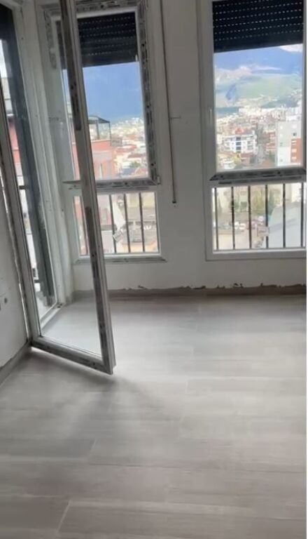 🏠 Jepet me Qera Apartament 1+1 tek Rruga 5 Maji, 400 MIJE LEKE
