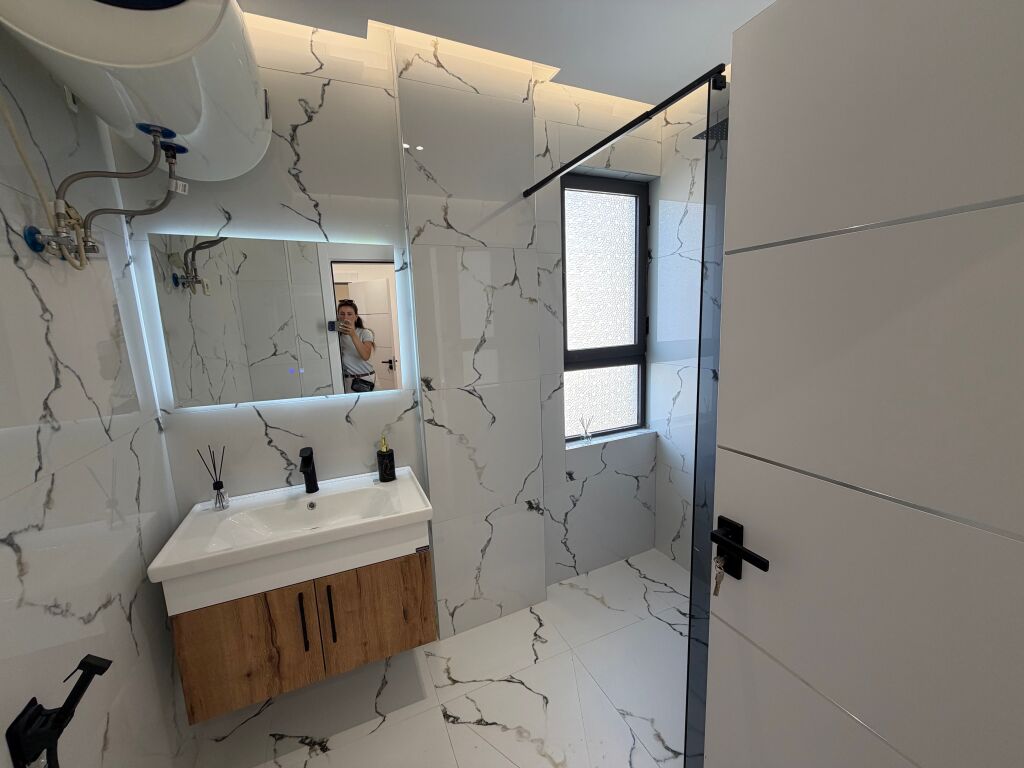 🏠 Shitet apartament 2+2+1 me ballkon