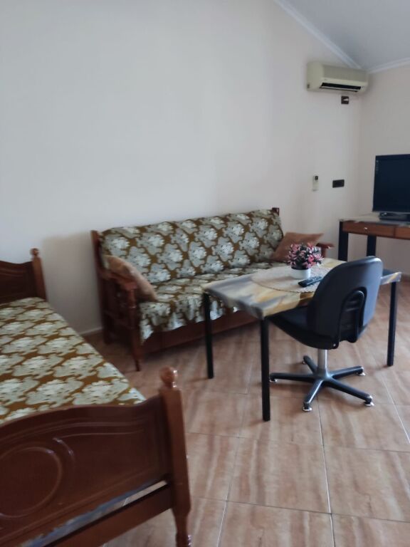 Apartament 1+1 per qera Siri Kodra !