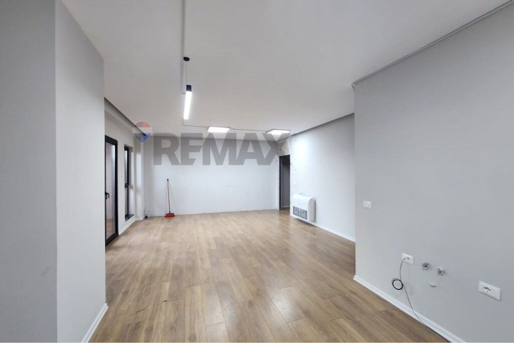 Office for Rent at Tirana Garden Building !