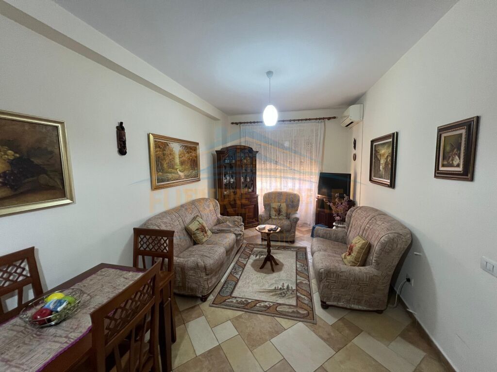 Apartament 2+1 te rruga PanoramaSpot71497