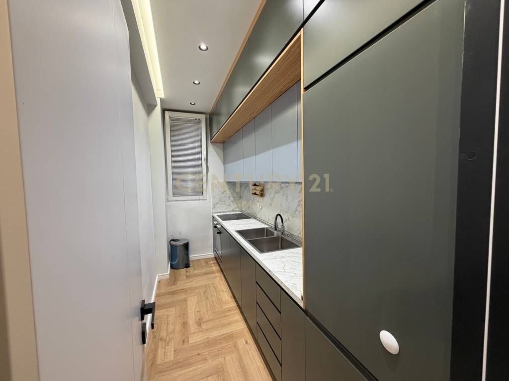 Appartamento 2+1 in Affitto – Viale Migjeni, Yzberish