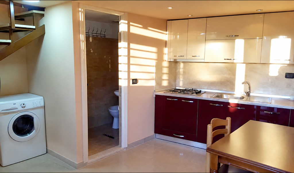 Duplex me qira – pranë Ambasadës Amerikane !