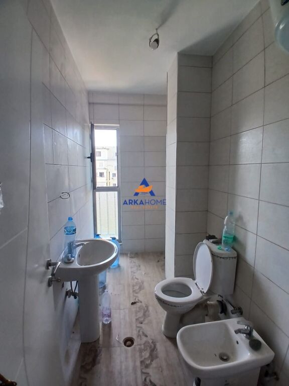 JEPET ME QIRA APARTAMENT 2+1+BALLKON "DON BOSKO" 50.000 LEKE