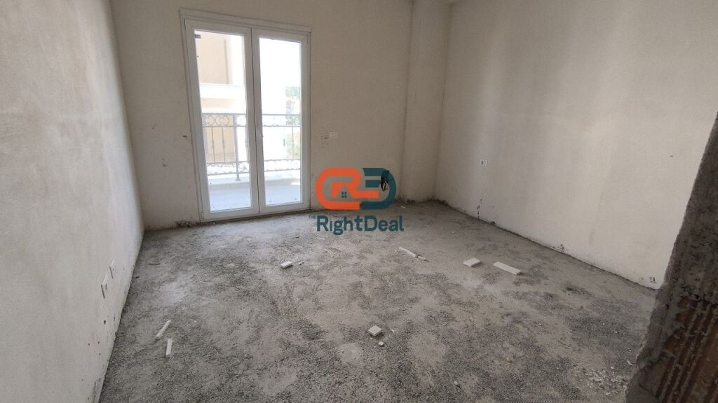 Okazion, Tek Tirana Porta E Re, Shitet Apartament 2+1+2 Me Planimetri Te Rregullt !!!