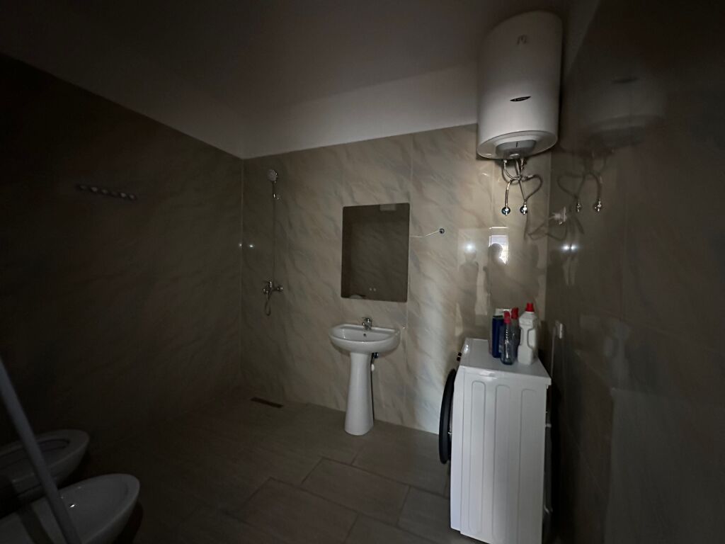 SHITET APARTAMENT 2+1 +2 NE KAMEZ