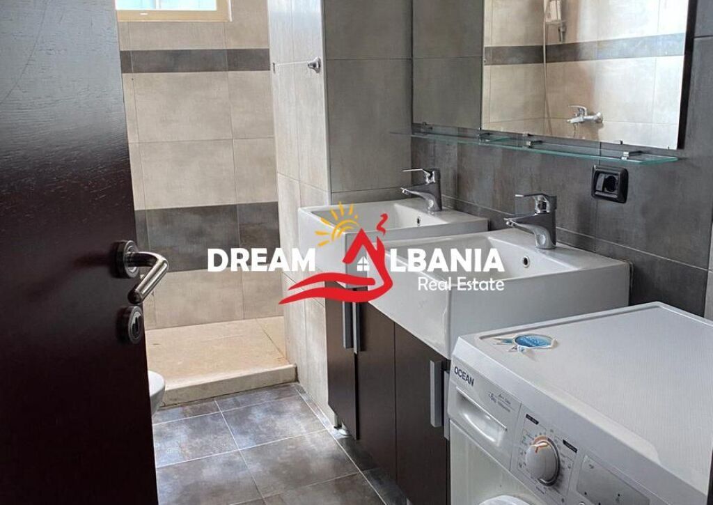 Apartamente 2+1 me qera ne rrugen e Bogdaneve prane Qendres ne Tirane (ID 4221928 )