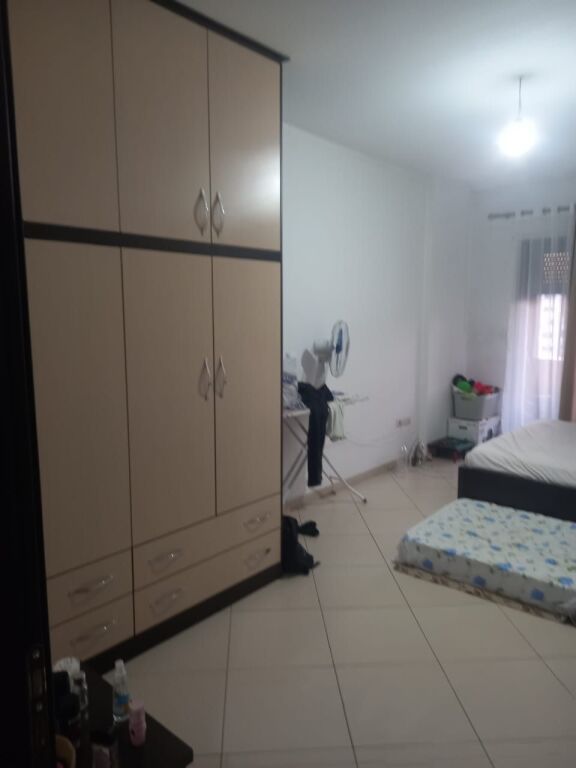 Jepet me qera 1+1 mobiluar astir 40000 lej