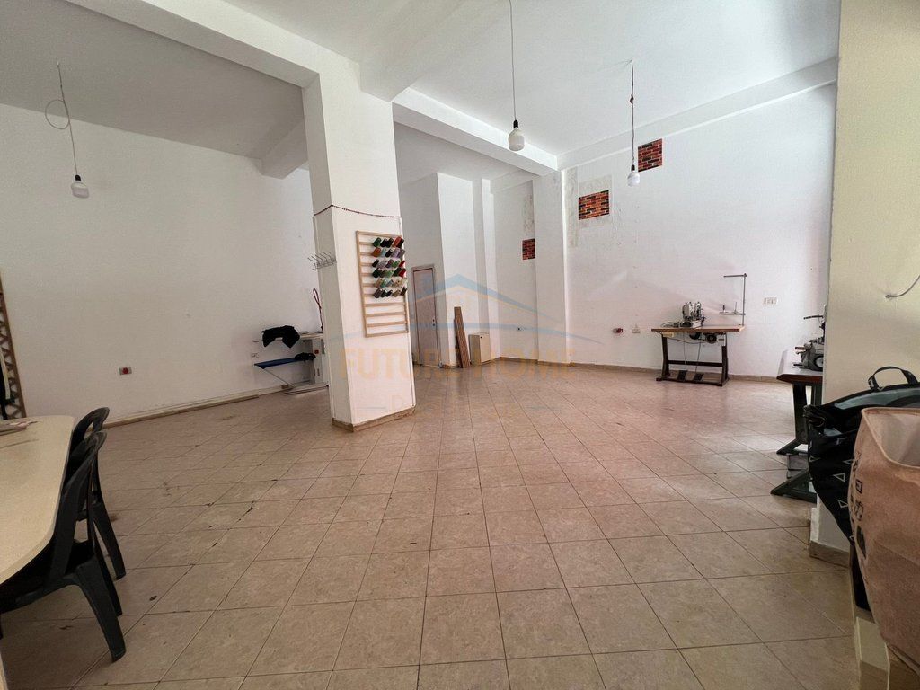 BUSINESS PREMISES FOR RENT, MYSLYM SHYRI, TIRANA
