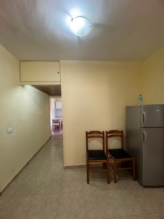 Jepet me Qira Apartament 1+1 – Mozaiku i Tiranës