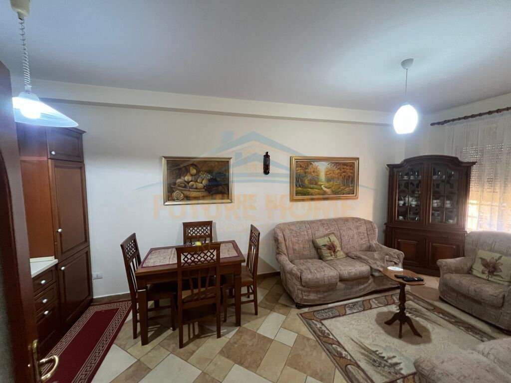 Qera, Apartament 2+1, Rruga Panorama, Tiranë
