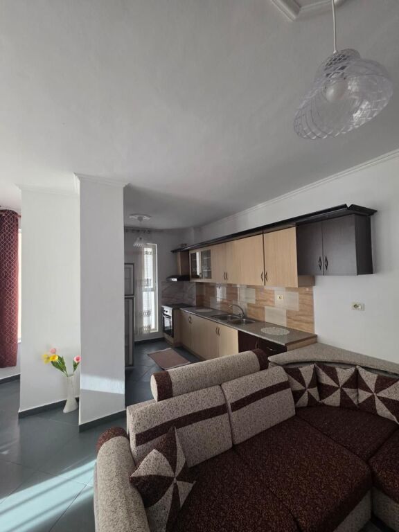 Appartamento 2+1 ad Astir per 40.000 Al