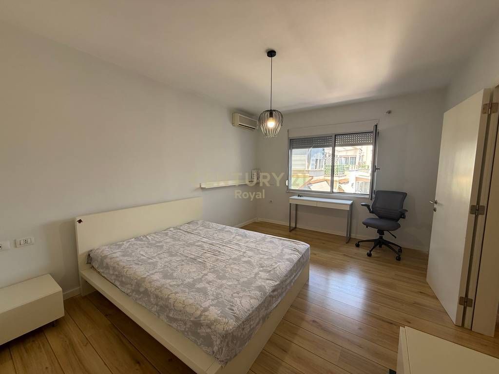 JEPET ME QIRA APARTAMENT 1+1 TE KOMPLEKSI HALILI