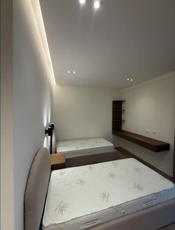 Jepet me qira apartament 3+1