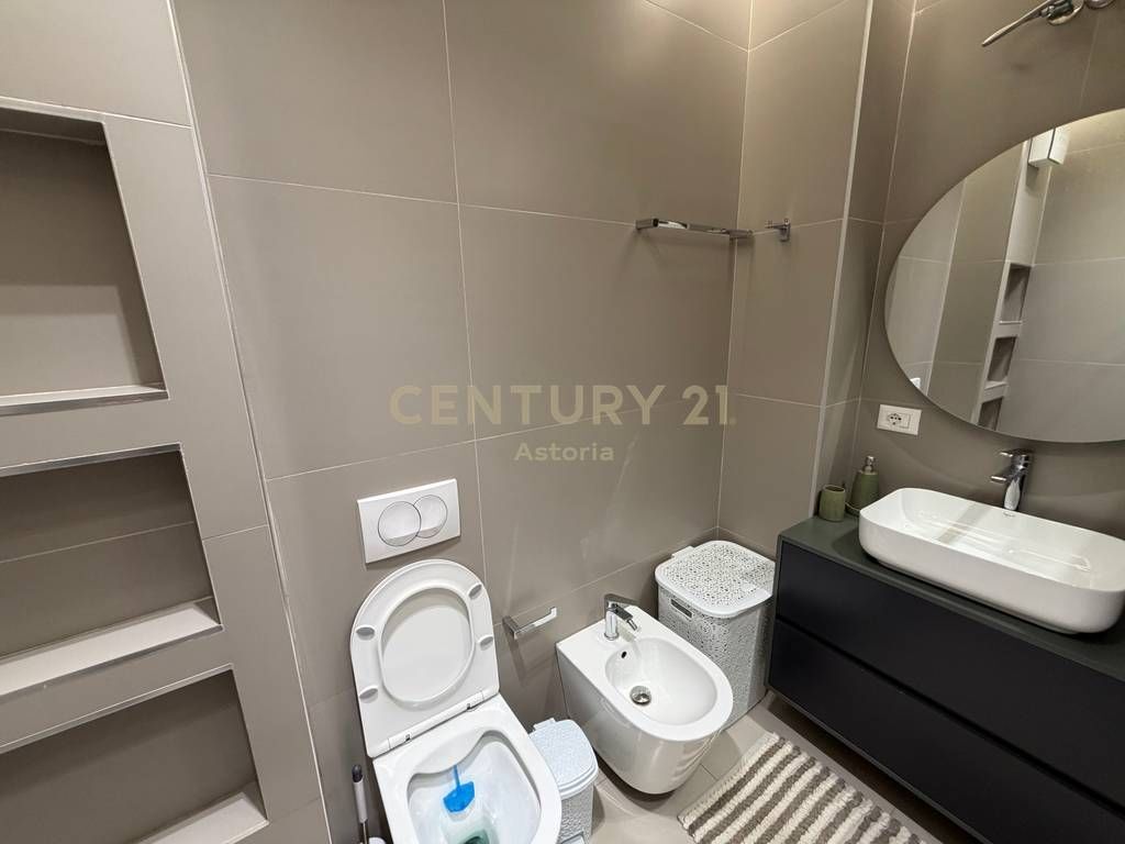 Appartamento 2+1 in Affitto – Viale Migjeni, Yzberish 600 € /Mese